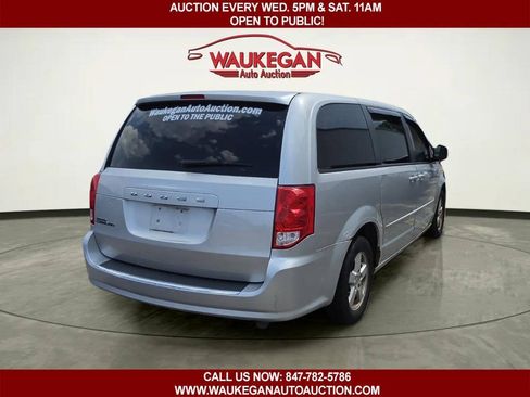 Used 2011 Dodge Grand Caravan Mainstreet w/ PWR Convenience Group FWD image 5
