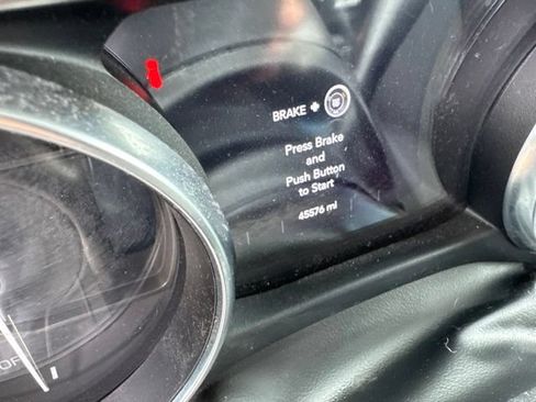 Used 2022 Jeep Wrangler Unlimited Rubicon 4xe w/ Cold Weather Group AWD/4WD image 12