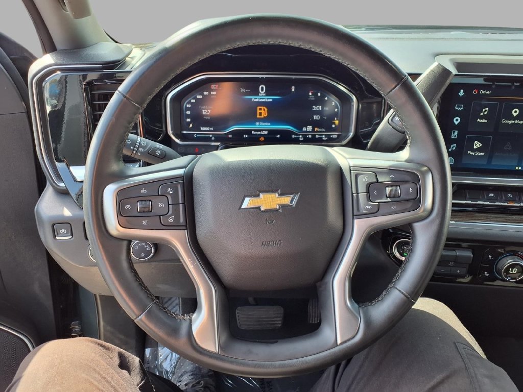 Used 2025 Chevrolet Silverado 1500 LT AWD/4WD image 14
