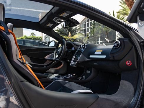 New 2026 McLaren GTS image 10