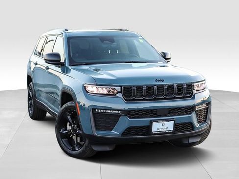 New 2026 Jeep Grand Cherokee L Limited w/ Limited Altitude Package AWD/4WD image 2