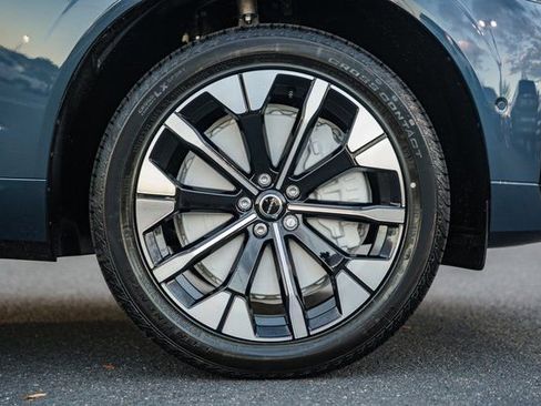 New 2026 Volvo XC60 T8 Plus w/ Protection Package Premier image 16