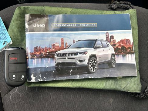 Used 2019 Jeep Compass Sport AWD/4WD image 37