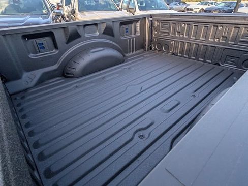 New 2026 Ford F250 Lariat w/ Black Appearance Package AWD/4WD image 11