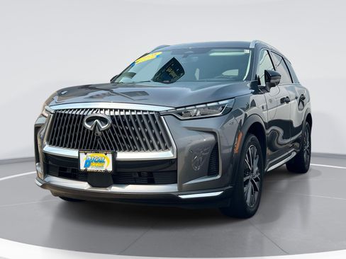 Used 2026 INFINITI QX60 Luxe AWD/4WD image 3