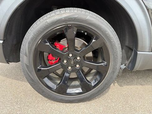 Used 2023 Ford Explorer ST w/ Equipment Group 401A AWD/4WD image 23