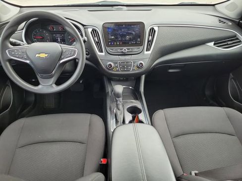 Used 2024 Chevrolet Malibu LT FWD image 12