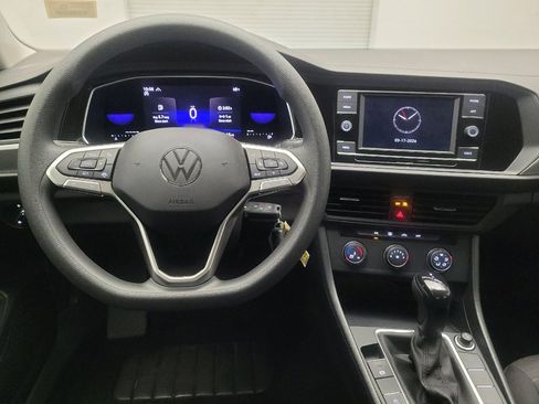 Used 2022 Volkswagen Jetta S image 22