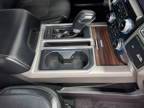 Used 2016 Ford F150 Lariat w/ Equipment Group 502A Luxury image 12