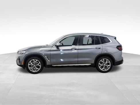 Certified 2024 BMW X3 xDrive30i w/ Premium Package image 2