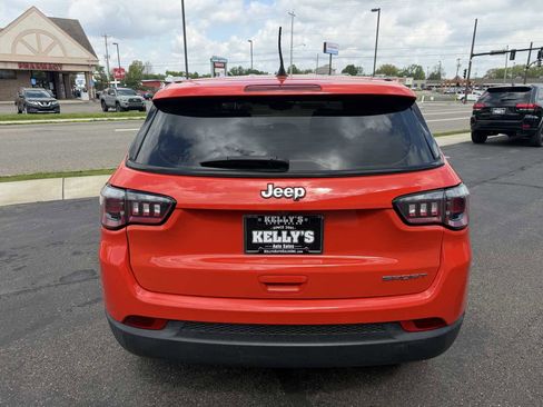 Used 2019 Jeep Compass Sport FWD image 8