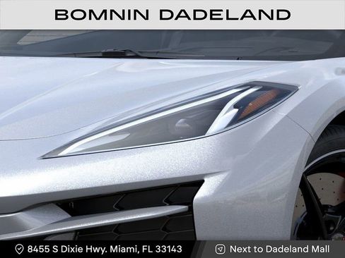 New 2026 Chevrolet Corvette E-Ray image 10
