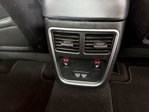 Used 2019 Dodge Charger SXT w/ Leather Interior Group image 42