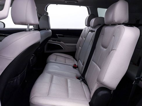 Used 2020 Kia Telluride EX FWD image 35