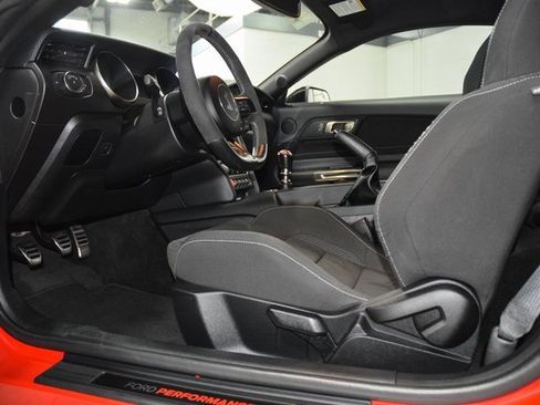 Used 2017 Ford Mustang Shelby GT350 w/ Electronics Package image 29