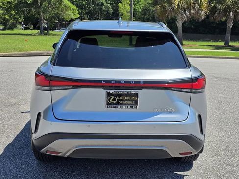 Used 2023 Lexus RX 350h w/ Accessory Package (2T) AWD/4WD image 3