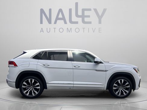 Used 2021 Volkswagen Atlas Cross Sport SEL R-Line FWD image 7