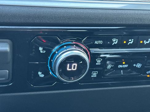 Used 2026 GMC Sierra 1500 Elevation w/ Elevation Premium Package image 28