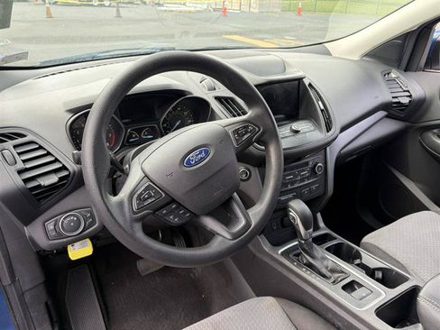 Used 2019 Ford Escape SE FWD image 17