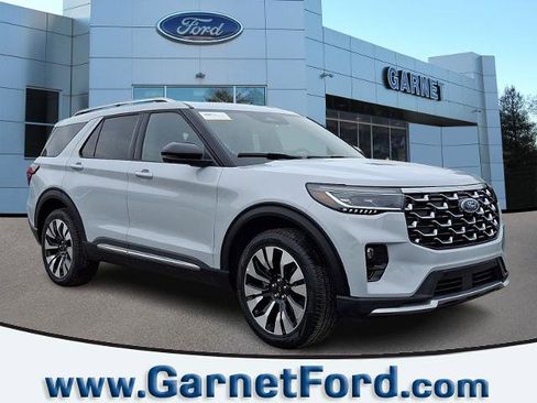 Certified 2025 Ford Explorer Platinum w/ LUX Leather Package image 1