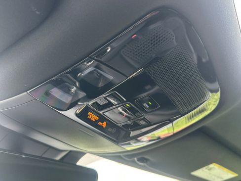 Used 2025 Lexus RX 350 Premium FWD image 23