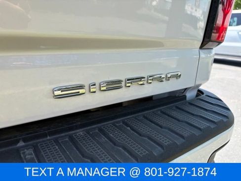 Used 2024 GMC Sierra 3500 Denali Ultimate AWD/4WD image 8