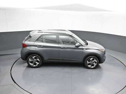 Certified 2024 Hyundai Venue SEL FWD image 37