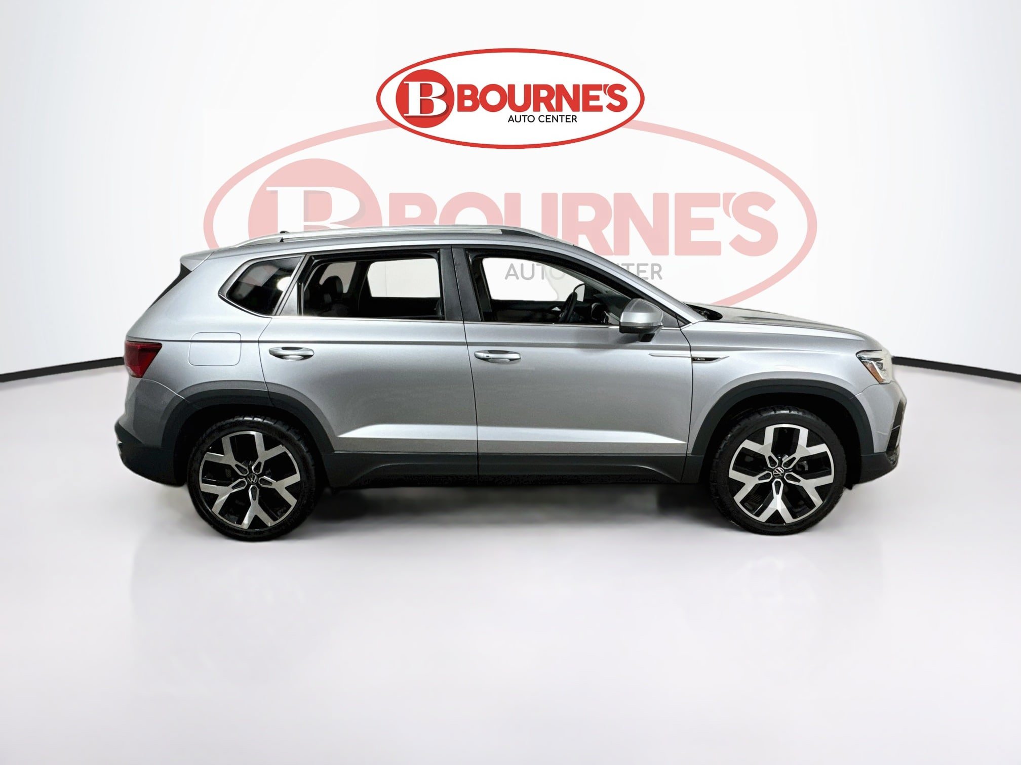 Used 2023 Volkswagen Taos SEL AWD/4WD image 12