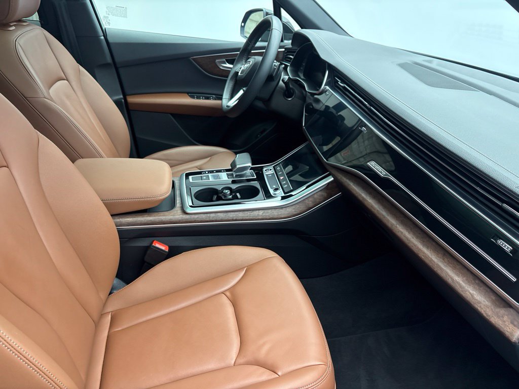 Used 2026 Audi Q7 3.0T Premium AWD/4WD image 27