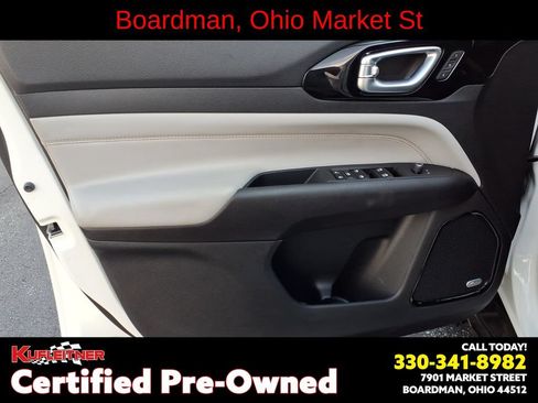Used 2023 Jeep Compass Limited w/ Elite Group AWD/4WD image 17