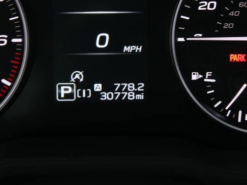 Used 2024 Subaru Crosstrek 2.0i Premium AWD/4WD image 37