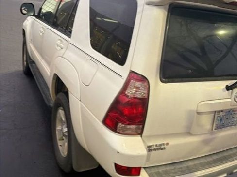 Used 2004 Toyota 4Runner SR5 image 13
