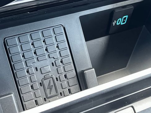 New 2026 Ford F250 Lariat image 14