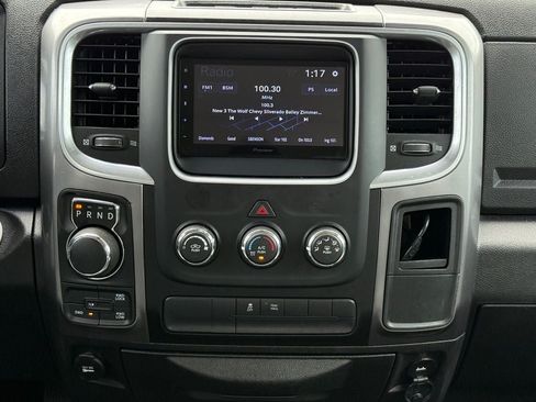 Used 2021 RAM 1500 Classic SLT AWD/4WD image 25