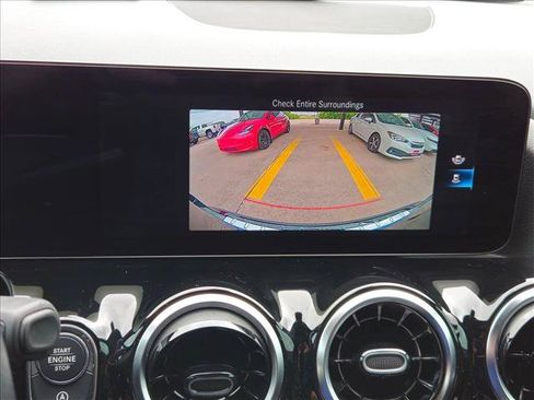 Used 2023 Mercedes-Benz GLA 250 image 13