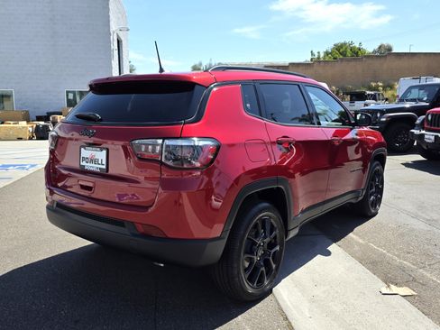 New 2025 Jeep Compass Latitude w/ Altitude Special Edition image 5