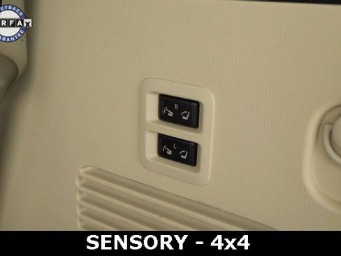 Used 2024 INFINITI QX80 Sensory image 18