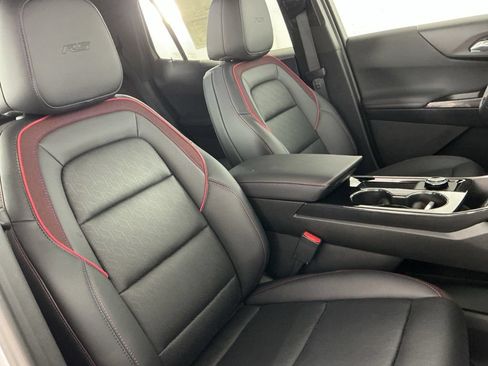 New 2026 Chevrolet Equinox RS w/ Convenience Package III AWD/4WD image 13