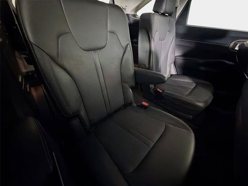Certified 2021 Kia Sorento EX FWD image 26