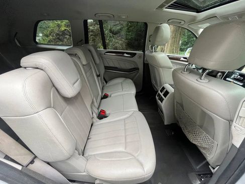 Used 2014 Mercedes-Benz GL 63 AMG 4MATIC image 11