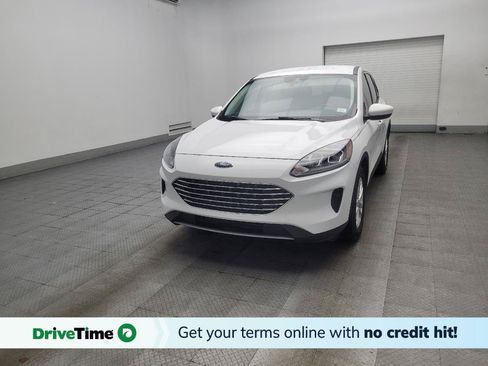 Used 2021 Ford Escape SE FWD image 1