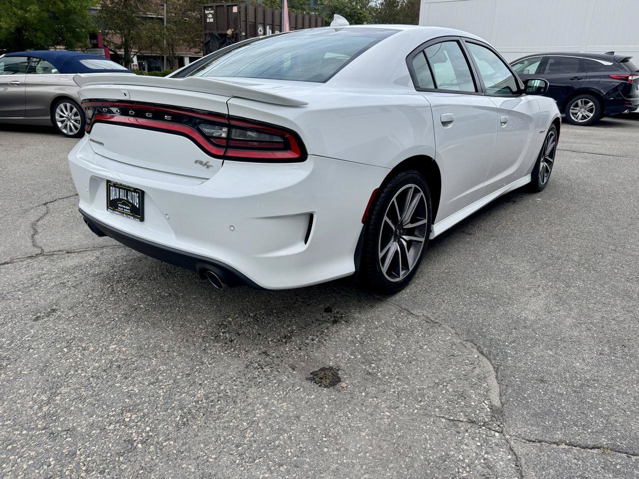 Used 2020 Dodge Charger R/T w/ Plus Group RWD image 5