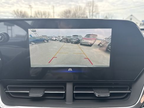 New 2026 Chevrolet Trax RS w/ Driver Confidence Package image 24