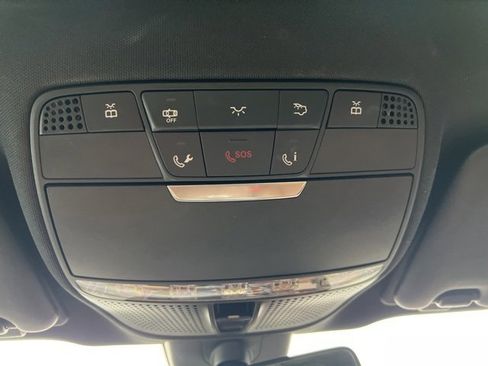 Used 2017 Mercedes-Benz E 300 4MATIC image 14