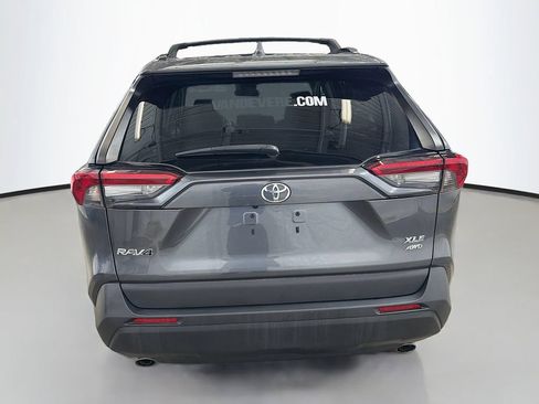Used 2021 Toyota RAV4 XLE w/ Convenience Package AWD/4WD image 8