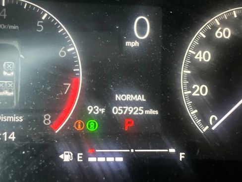 Used 2024 Honda Civic Sport image 11