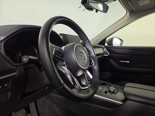 Used 2025 MAZDA CX-90 3.3 Turbo w/ Select Package AWD/4WD image 14