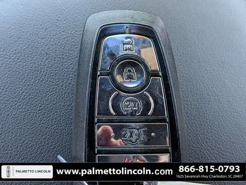 Used 2020 Lincoln Nautilus Reserve FWD image 31