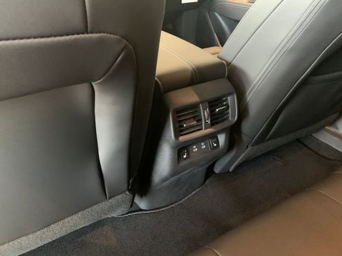 New 2026 Nissan Murano Platinum image 21