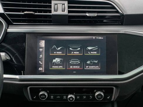 Used 2020 Audi Q3 2.0T Premium Plus w/ Premium Plus Package image 11